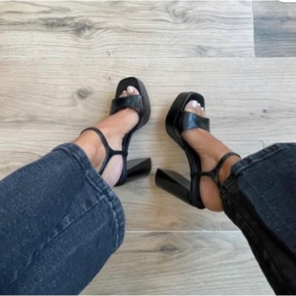 Zara Black Chunky High Heeled Platform Sandals
